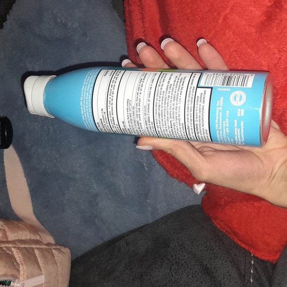 Sunscreen - Picture 3 of 3